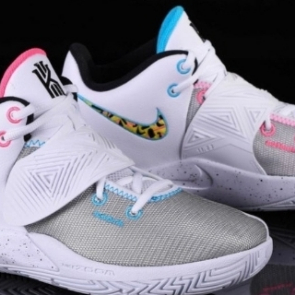 COPY - Kyrie flytrap 3 South beach men's size 14 NWT